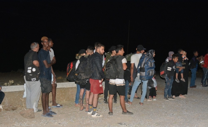 Çanakkale’de 1 günde 320 mülteci yakalandı