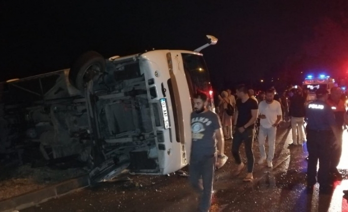 Isparta’da trafik kazası: 10 yaralı