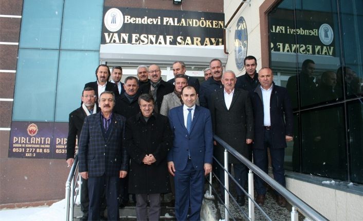 Kayhan Türkmenoğlu: 'VANESOB'un her köşede mührü var'