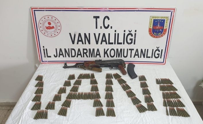 Van'da terör örgütü PKK'ya operasyon! Hepsi ele geçirildi