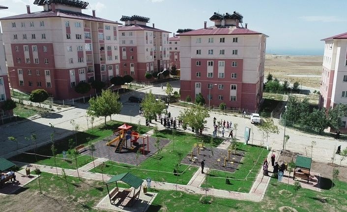 Edremit Belediyesinden Esentepe Mahallesi'ne semt parkı