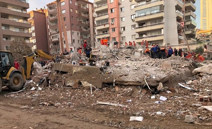 İzmir depreminde son durum: 109 can kaybı, 1.036 yaralı