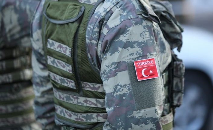 3 PKK'lı teröristin öldürüldüğü anlar! Vur vur kaçıyorlar bak