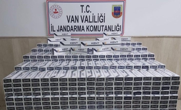 Van'da 8 bin 500 adet kaçak sigara ele geçirildi