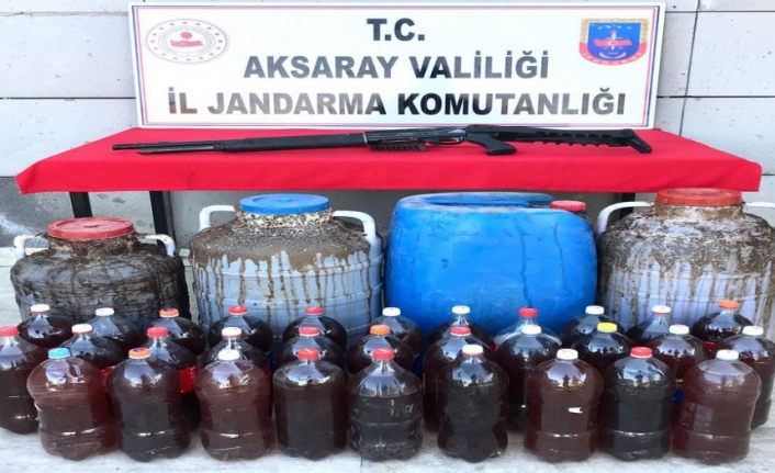 Aksaray'da 375 litre kaçak şaraba el konuldu