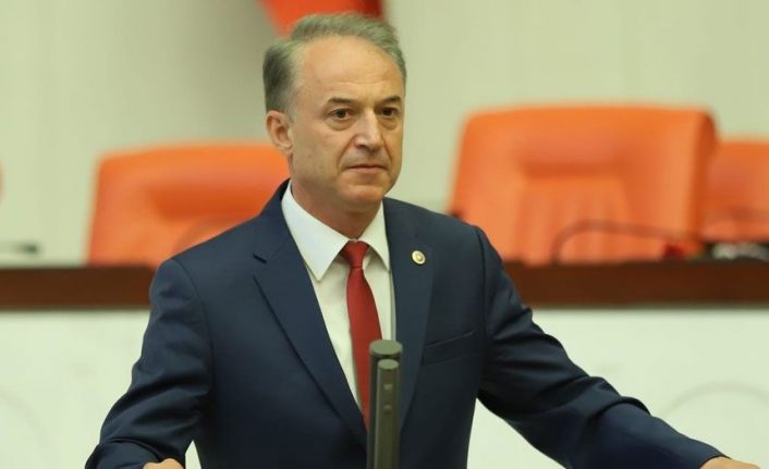 CHP'li Özkan: "Sağlık Bakanı kongrelere dur demeliydi!"