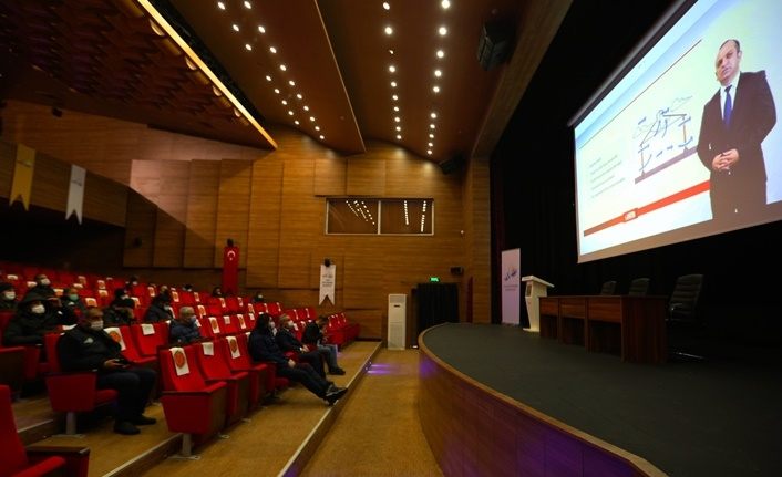 Van Büyükşehir personeline online biyosidal eğitimi veriliyor