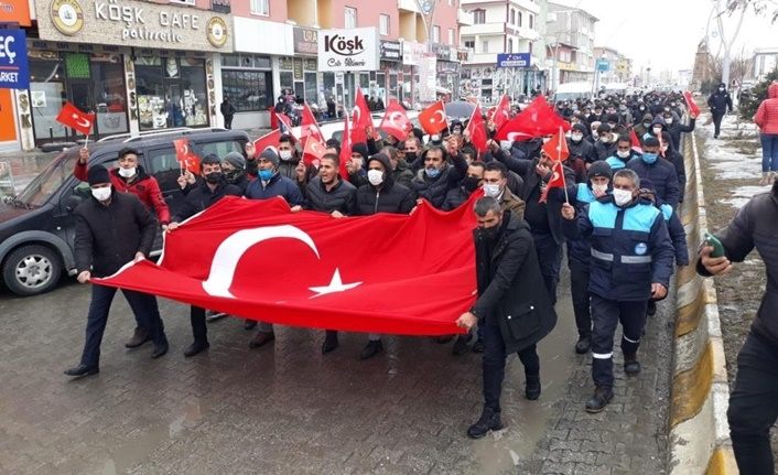 Van'dan beklenen hareket! Terör örgütü PKK'ya tepki yürüyüşü