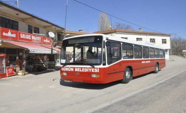 İstanbul Büyükşehir'den Sivas Gürün'e otobüs bağışı