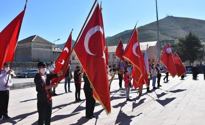 Bitlis, Muş ve Hakkari'de 23 Nisan kutlamaları