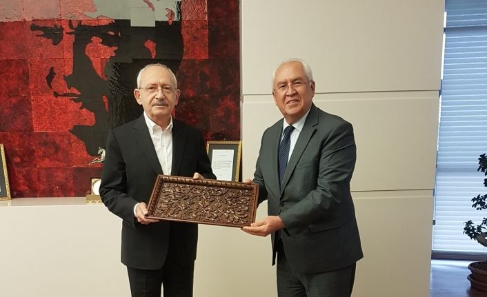 Genel Başkan Kılıçdaroğlu'na Başkan Selvitopu'dan ziyaret