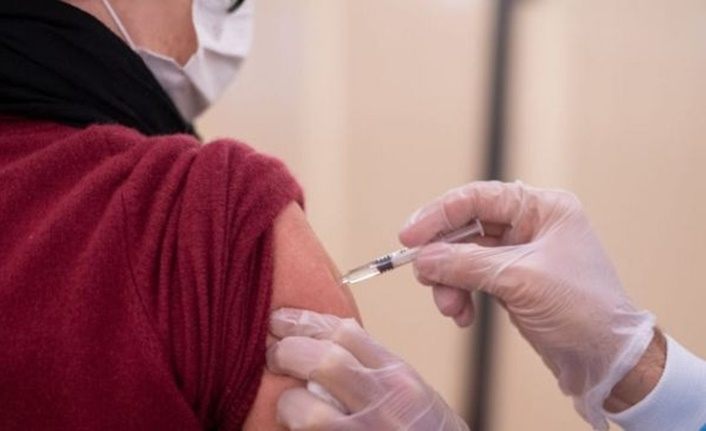 Van'da korona aşısı yapılan kişi sayısı 100 bini aştı