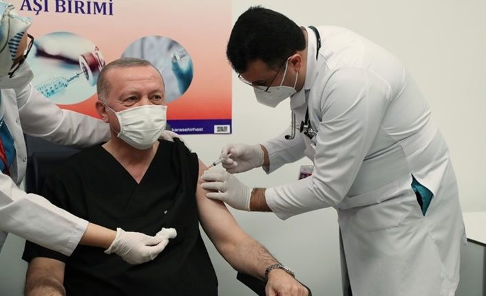 Cumhurbaşkanı Erdoğan'a aşı yapan Vanlı doktor başhekim oldu