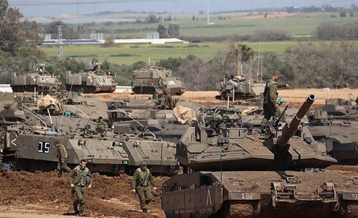 İsrail, Gazze'ye hava ve kara harekatı başlattı