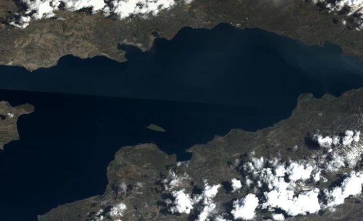 MSB'den Van Gölü paylaşımı: Uzaydan selamlıyoruz