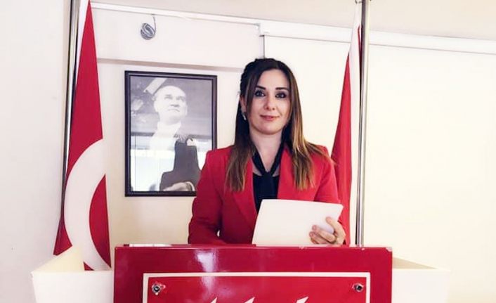 Antalya Kumluca’da CHP Kadın Kolları Başkanı istifa etti