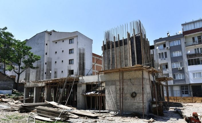 Bursa Osmangazi’de Elmasbahçeler Hizmet Binası yükseliyor