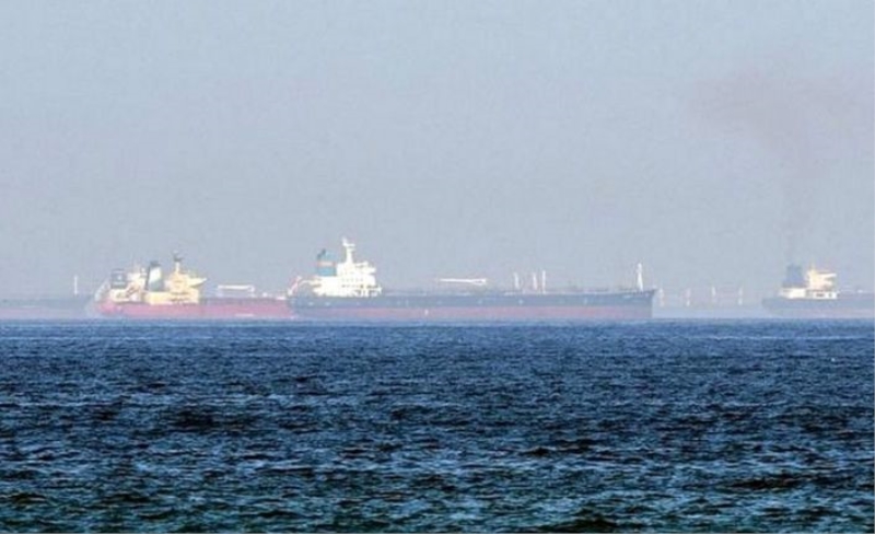 BAE açıklarında petrol tankeri kaçırıldı