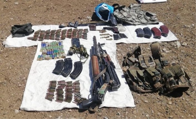 Van'da terör örgütü PKK'ya operasyon! Silah ve malzeme ele geçirildi