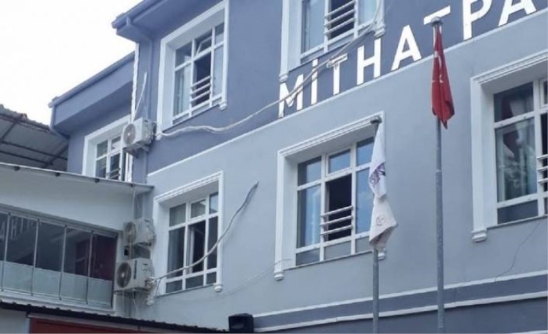 Bursa’da veliler okulu 5 yıldızlı özel okula çevirdi (ÖZEL HABER)
