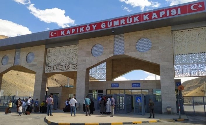 Kapıköy Gümrük Kapısı açıldı! Turist kafileleri gelmeye başladı