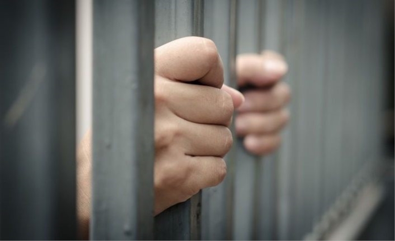 Van'da çeşitli suçlardan araması olan 25 kişi tutuklandı