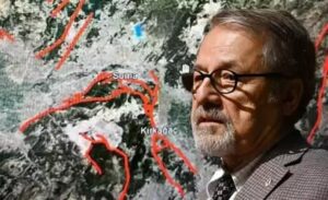 Manisa’da gece saatlerinde meydana gelen depremin ardından AFAD ve Kandilli