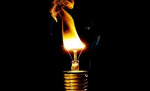 Van’da her gün elektrik kesintileri yaşanmaya devam ediyor… Sürekli bakım