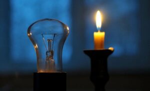 Van’da her gün elektrik kesintileri yaşanmaya devam ediyor… Sürekli bakım