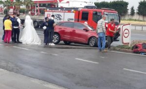 Kocaeli’de düğünlerine saatler kala fotoğraf çekimi için yola çıkan gelin