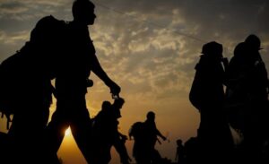 Van Emniyet Müdürlüğü, il genelinde göçmen kaçakçılığı ve insan ticareti