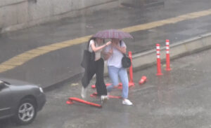 Meteoroloji Genel Müdürlüğü tarafından yapılan son hava durumu tahminlere göre: Ülkemizin kuzey, iç ve