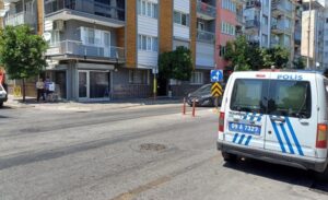 Aydın’ın Efeler ilçesi Meşrutiyet Mahallesi 2071 Sokak üzerinde yaşanan olayda