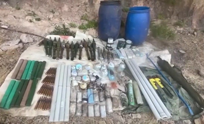 MSB, Irak’ın kuzeyindeki Pençe-Kilit Operasyonu bölgesinde yapılan arama-tarama faaliyetinde, teröristlere