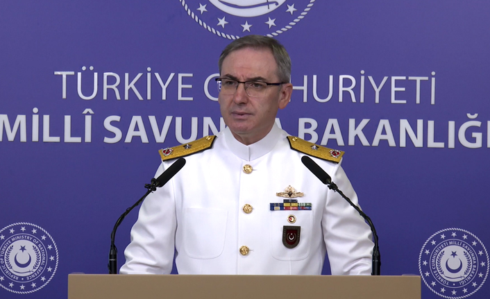 Milli Savunma Bakanlığı tarafından basın bilgilendirme toplantısı düzenlendi. Bakanlıkta gerçekleştirilen