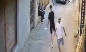 Olay, sabah saatlerinde Konak ilçesi 1. Sanayi Sitesi içerisinde meydana