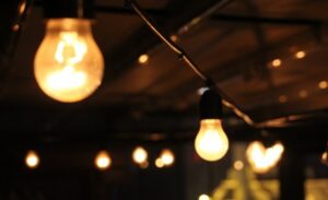 Van’da her gün elektrik kesintileri yaşanmaya devam ediyor… Sürekli bakım