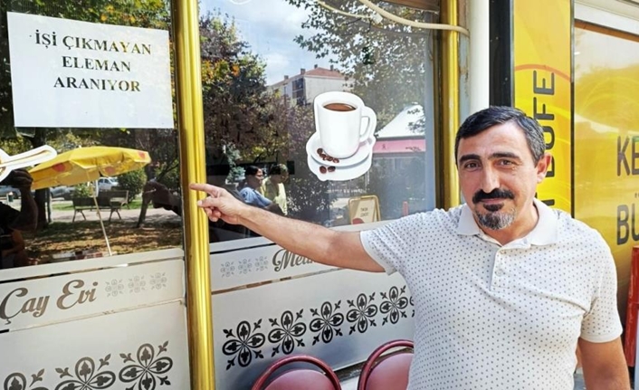 Sakarya’da Karasu’nun İncilli Mahallesi üzerinde çay evi işleten Metin Ülker,