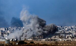 İsrail’in Gazze’deki saldırıları sürerken ateşkese yönelik görüşmeler de devam ediyor.