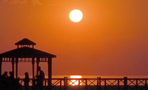 Türkiye’de gün batımının en güzel yaşandığı yerlerden biri olan, adını