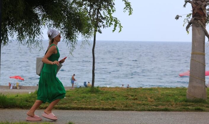 Bu bölgelerde yaşayanlar dikkat! Meteoroloji’den kritik sağanak uyarısı