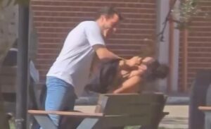 Mudanya ilçesinde kız arkadaşıyla sözlü tartışma yaşayan genç, kız arkadaşının