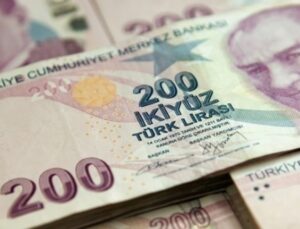 Emeklilerin beklediği haber geldi! Fark ödemesinde tarih belli oldu