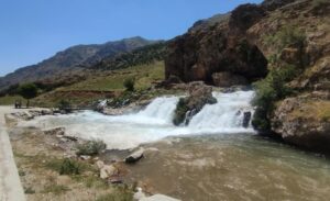 3 bin 500 rakımlı dağları, soğuk akan çayları ve yeşil