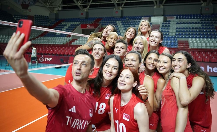 Paris 2024 Olimpiyat Oyunları’nda A Milli Kadın Voleybol Takımımız, bronz