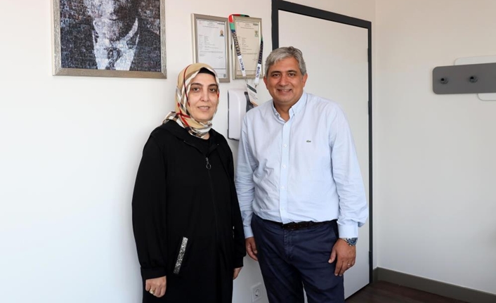 Van’da yaşayan 42 yaşındaki memur Güler Örnek Taşdemir, halsizlik, kas