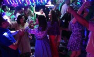 İranlı turistler, okulların açılmasına sayılı günler kala Van’a büyük bir