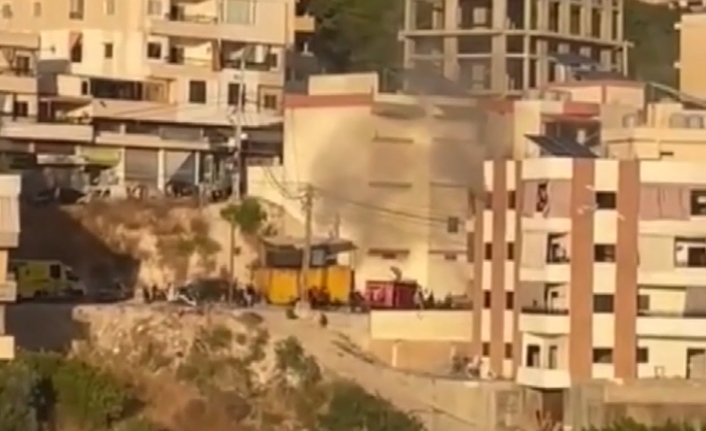 Lübnan Sağlık Bakanlığından yapılan açıklamada, ülkenin farklı noktalarında telsizlerin infilak