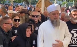 ABD’de 1 Eylül’de yaşamını yitiren Yeşilçam’ın ünlü oyuncusu Ahu Tuğba’nın