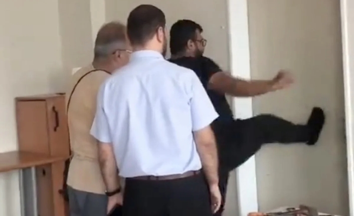 Bursa’daki bir okuldan gelen skandal görüntüler kamuoyunun gündeminde. Görüntülerin geldiği